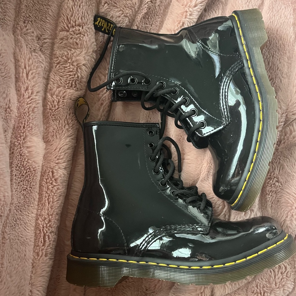 Style 1460 Black Patten leather Doc Martens boots